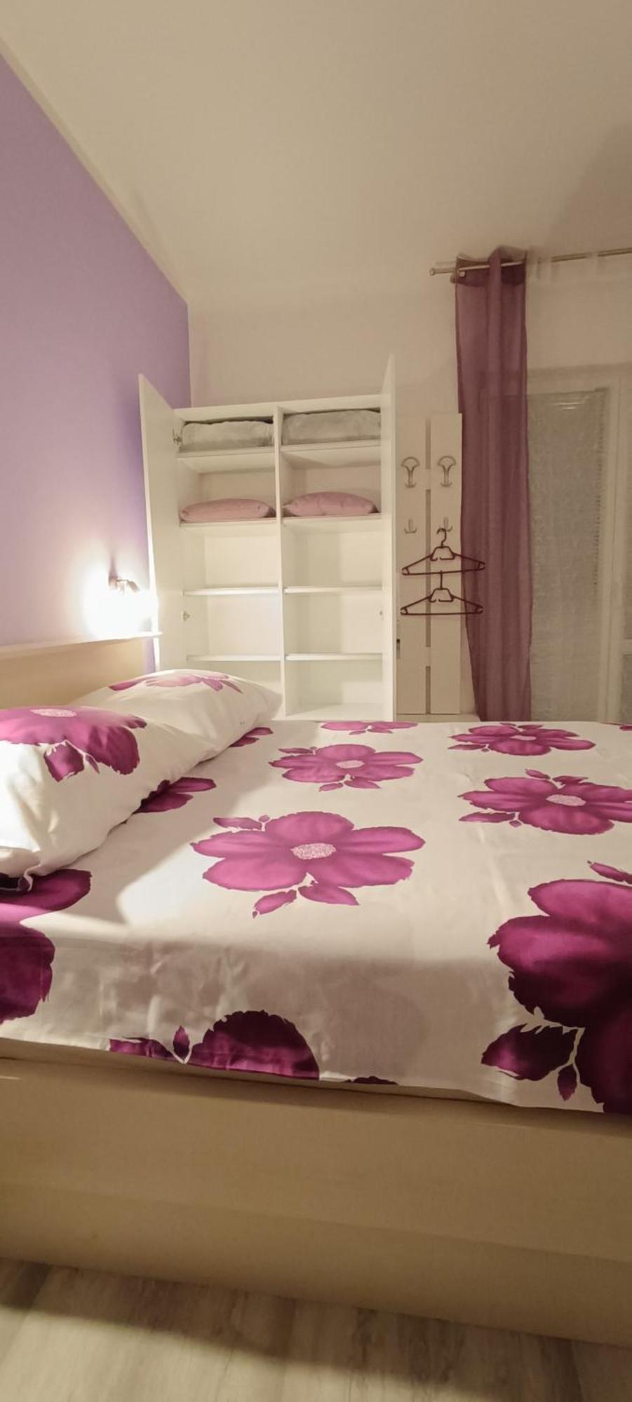 Andela Home - Krka Waterfalls Lozovac Quarto foto